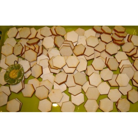 Forme 100 hexagones 20 mm 02883 bois 3mm